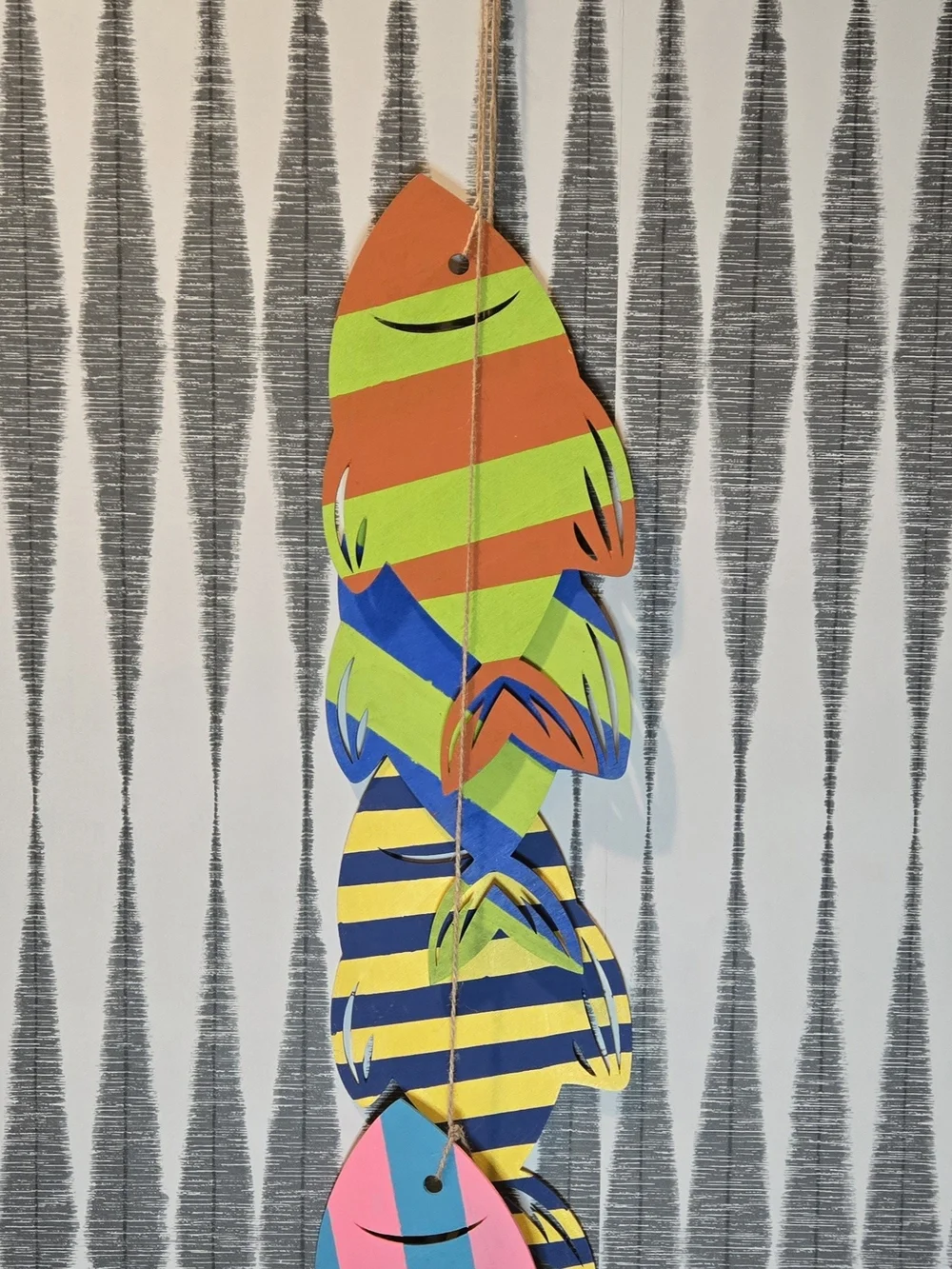 Hand Painted Colorful Wooden Fish Garland Coastal Nautical Hanging Wall Decor